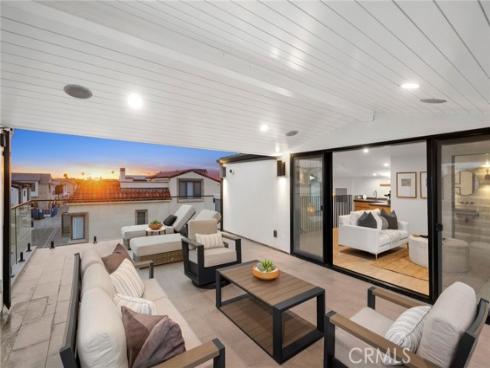 1717 E Ocean Boulevard, Newport Beach, CA