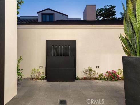 1717 E Ocean Boulevard, Newport Beach, CA