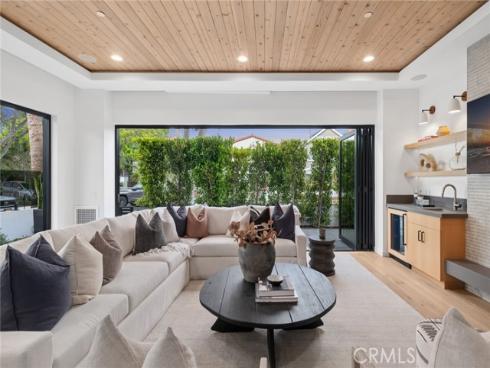 1717 E Ocean Boulevard, Newport Beach, CA
