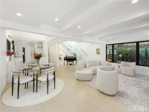209 Via Koron , Newport Beach, CA