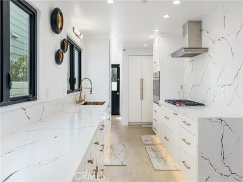 209 Via Koron , Newport Beach, CA