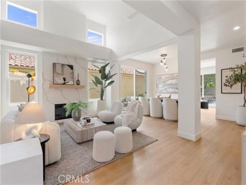 67 Pelican Court, Newport Beach, CA