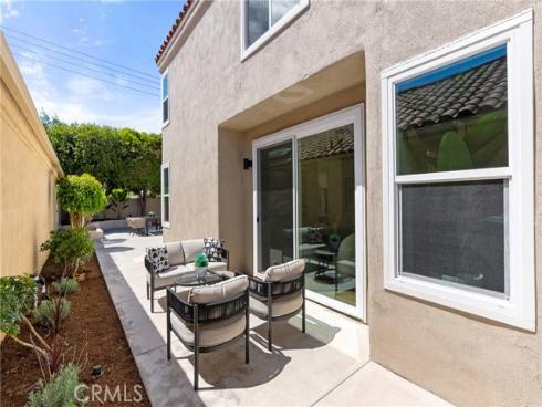 67 Pelican Court, Newport Beach, CA