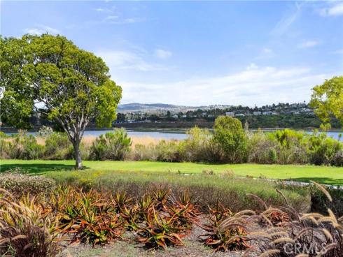 67 Pelican Court, Newport Beach, CA