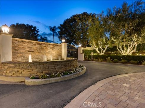 67 Pelican Court, Newport Beach, CA