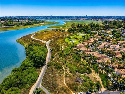67 Pelican Court, Newport Beach, CA