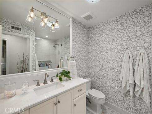 362 Vista Madera , Newport Beach, CA