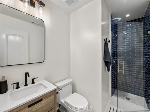 362 Vista Madera , Newport Beach, CA