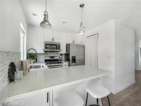 19  Seabird   Court, Newport Beach, CA