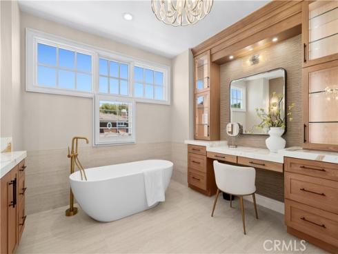 17 Spanish Bay , Newport Beach, CA