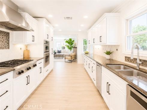 501 Aliso Ave. , Newport Beach, CA