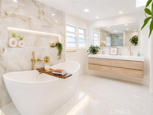 501 Aliso Ave. , Newport Beach, CA