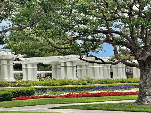 23  Edgewood  , Newport Beach, CA