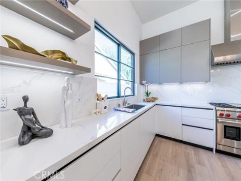 20171 Bayview Avenue, Newport Beach, CA