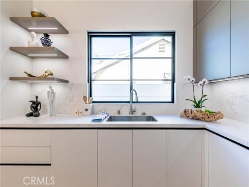 20171 Bayview Avenue, Newport Beach, CA