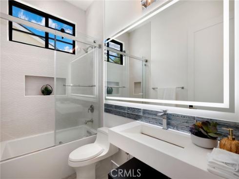 20171 Bayview Avenue, Newport Beach, CA