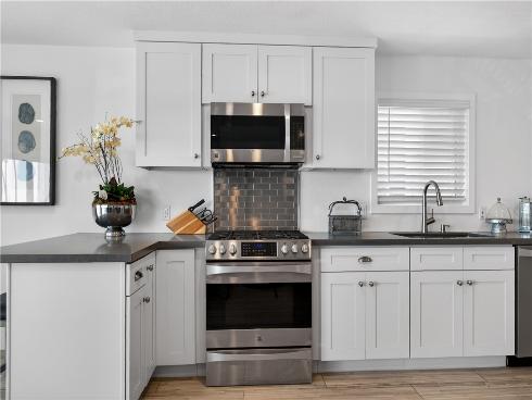 2212 W Oceanfront , Newport Beach, CA