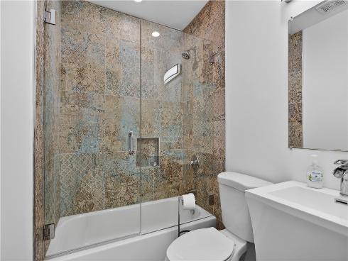 2212 W Oceanfront , Newport Beach, CA