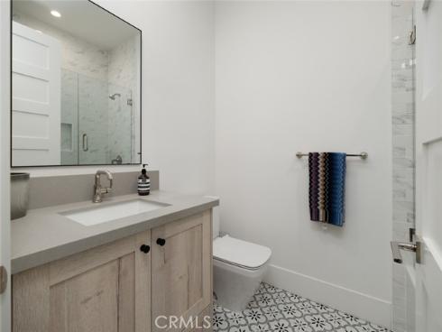 1423 Mariners , Newport Beach, CA