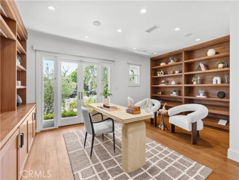 519 Signal Road, Newport Beach, CA