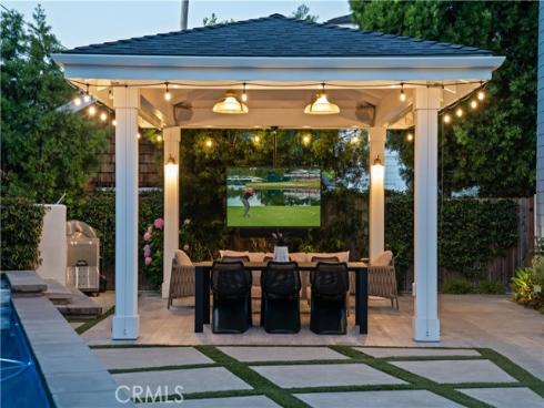519 Signal Road, Newport Beach, CA