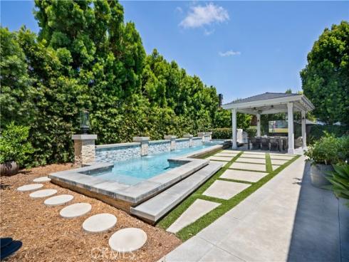 519 Signal Road, Newport Beach, CA
