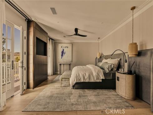 2442 Marino Dr , Newport Beach, CA