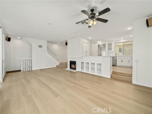 2101 E 15th  11 , Newport Beach, CA