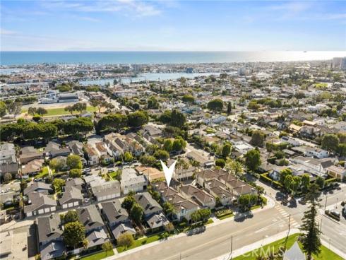2101 E 15th  11 , Newport Beach, CA