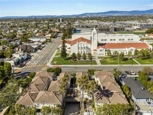 2101 E 15th  11 , Newport Beach, CA
