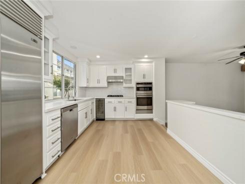 2101 E 15th  11 , Newport Beach, CA
