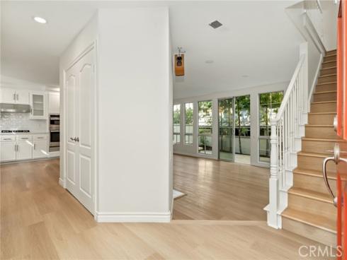 2101 E 15th  11 , Newport Beach, CA