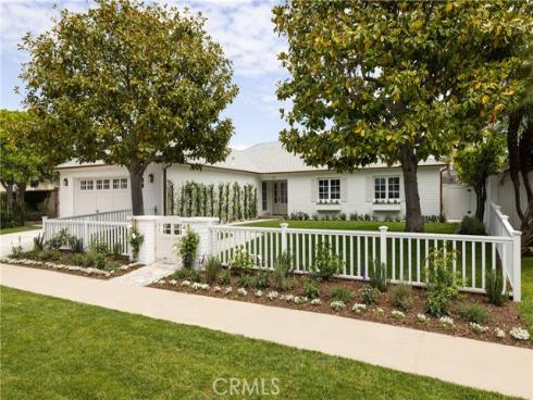 1112 Pembroke Lane