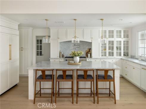 1112 Pembroke Lane, Newport Beach, CA