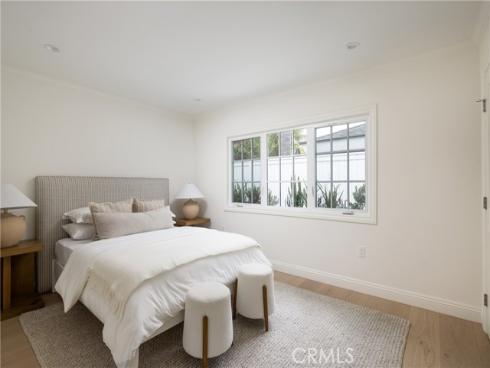 1112 Pembroke Lane, Newport Beach, CA