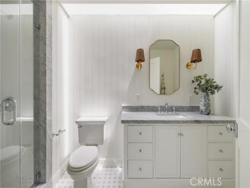 1112 Pembroke Lane, Newport Beach, CA