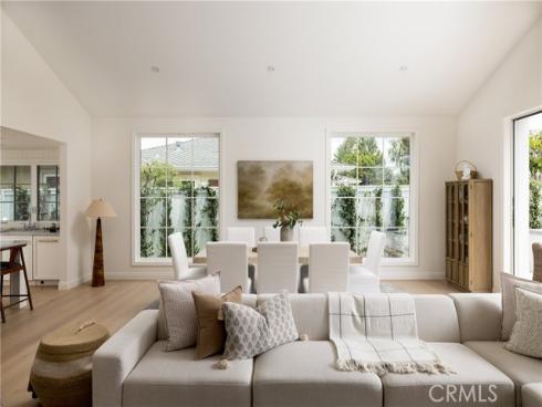 1112 Pembroke Lane, Newport Beach, CA