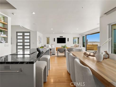 1554 E Oceanfront , Newport Beach, CA