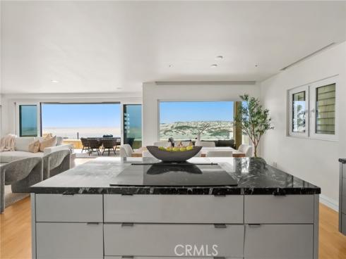 1554 E Oceanfront , Newport Beach, CA