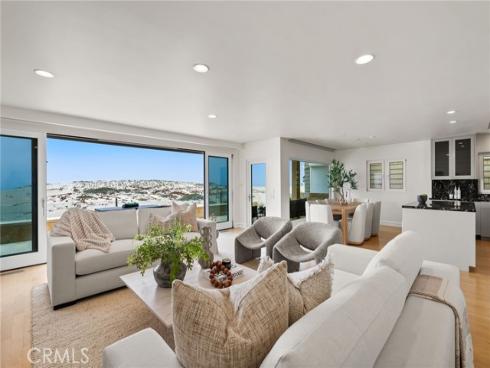 1554 E Oceanfront , Newport Beach, CA