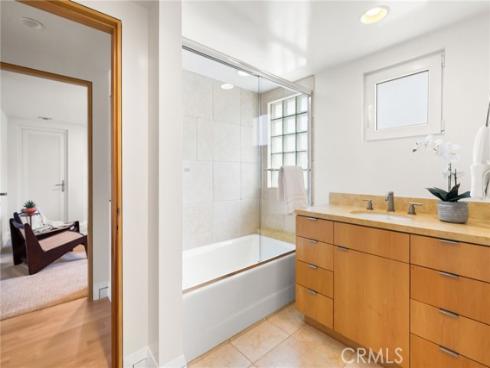 1554 E Oceanfront , Newport Beach, CA