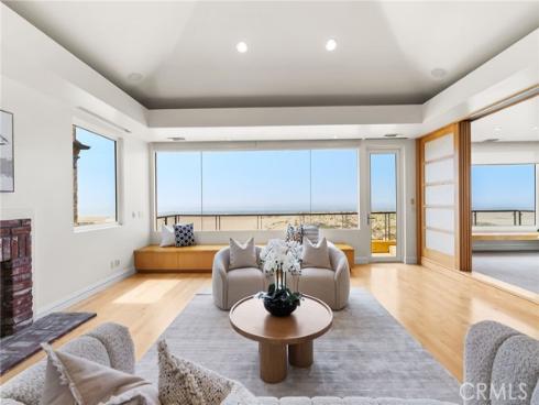 1554 E Oceanfront , Newport Beach, CA