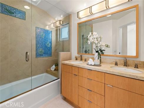 1554 E Oceanfront , Newport Beach, CA