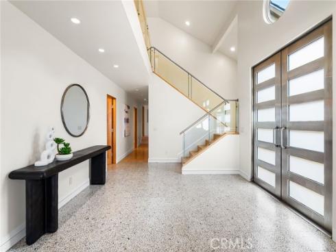 1554 E Oceanfront , Newport Beach, CA
