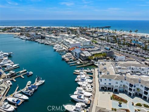 2600  Newport  , Newport Beach, CA