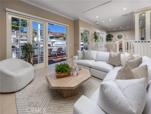 736 Harbor Island Drive, Newport Beach, CA