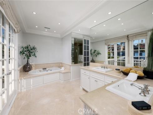 736 Harbor Island Drive, Newport Beach, CA