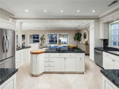 736 Harbor Island Drive, Newport Beach, CA