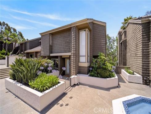 48 Sea Island Drive, Newport Beach, CA