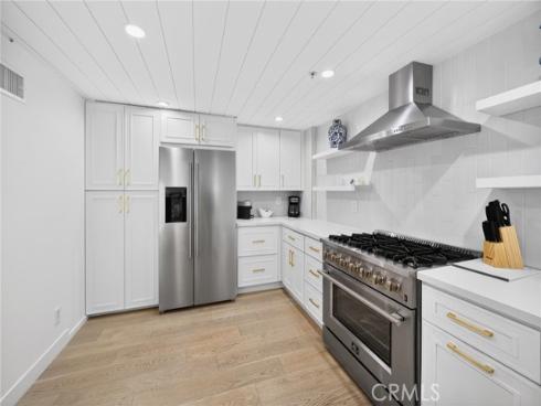 48 Sea Island Drive, Newport Beach, CA